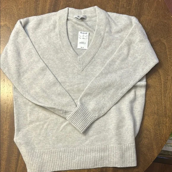 Gray V-Neck Sweater - Picture 4 of 5